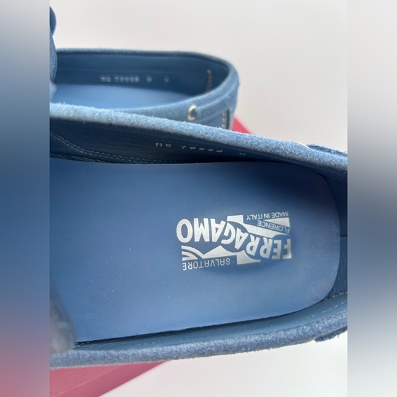 Salvatore Ferragamo Men Driving Suede Blue Moccasin Loafers Logo Sz 9 D - Picture 3 of 16